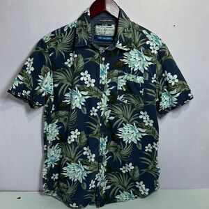 Men's Navy Floral Button-Up Shirt size M. Preowned